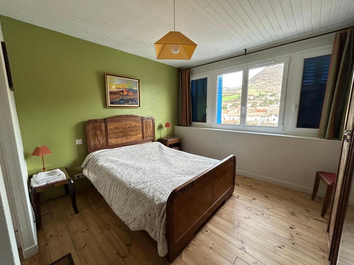 Le Mas De Campels Apartamento Saint-Georges-de-Luzençon Exterior foto